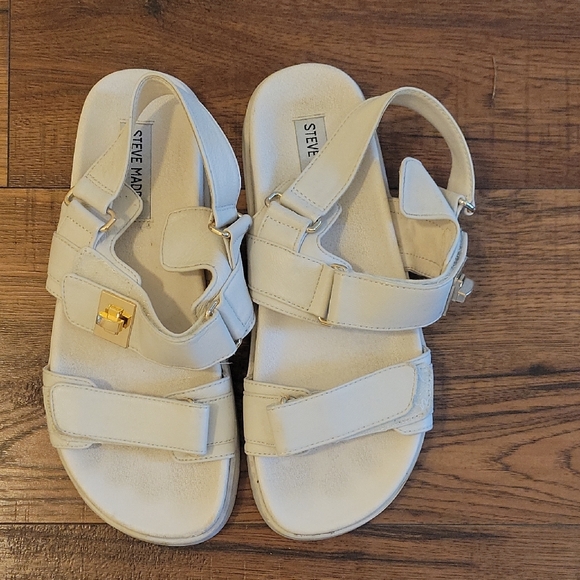 Steve Madden Shoes - Steve Madden Cream Sandals with Gold Accent
